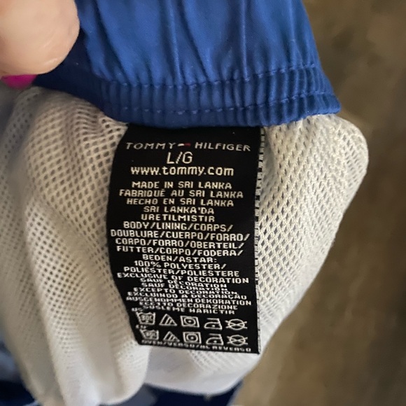 Tommy Hilfiger Swim shorts - Picture 2 of 3